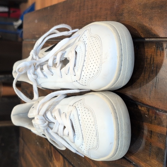 Veja v-10 sneakers - Picture 4 of 16